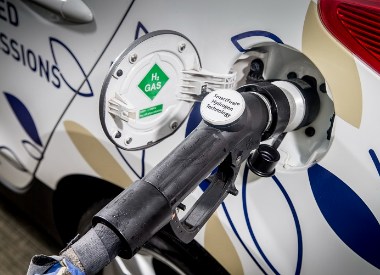 LHNE project aims at new hydrogen car records